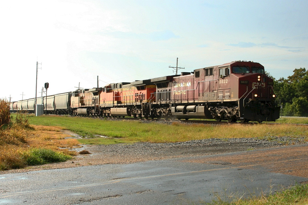 SB grain from Brinkley heading for Monroe, La